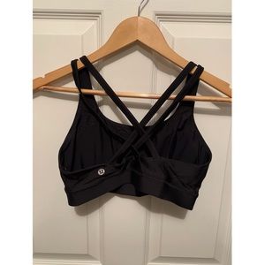 Lululemon Size 6 Sports Bra